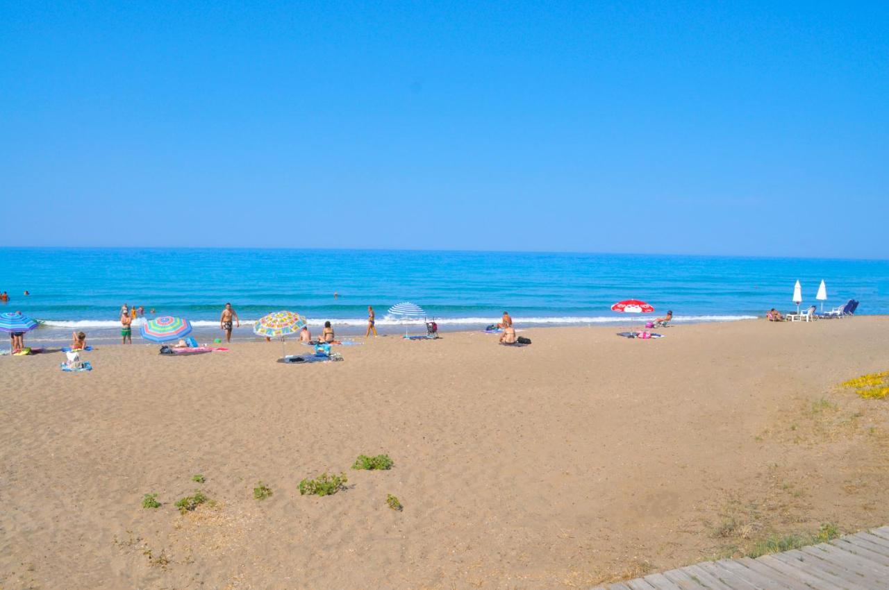 Natalia Apartment B With Panoramic Sea Views Of Agios Gordios Bay Exterior photo