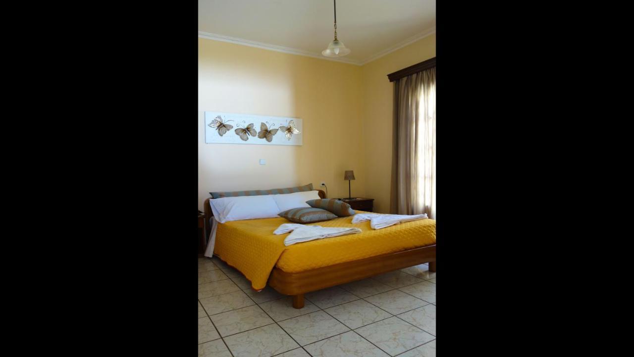 Natalia Apartment B With Panoramic Sea Views Of Agios Gordios Bay Exterior photo